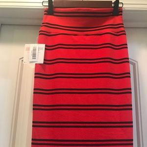 Lularoe x Small Cassie NWT